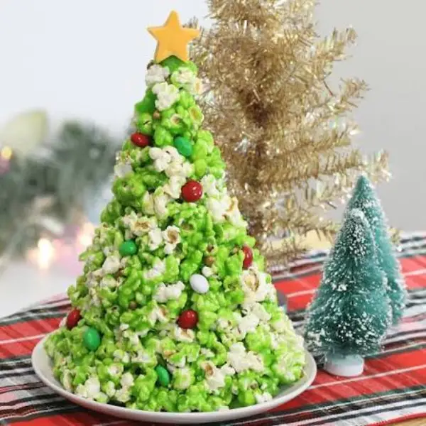 Popcorn Christmas Trees