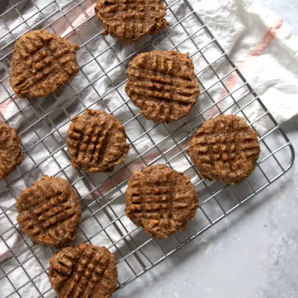 How to Make Keto Peanut Butter Cookies