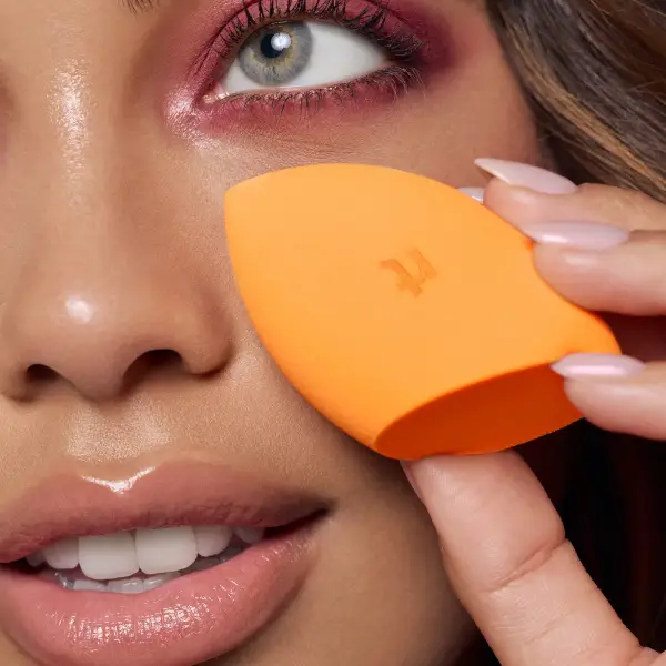 Real Techniques Miracle Complexion Sponge Review