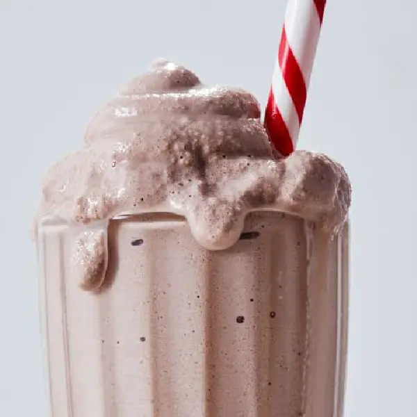 Wendy’s Frosty Recipe (4 Ingredient Copycat)