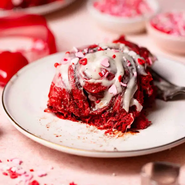 Red Velvet Cinnamon Rolls