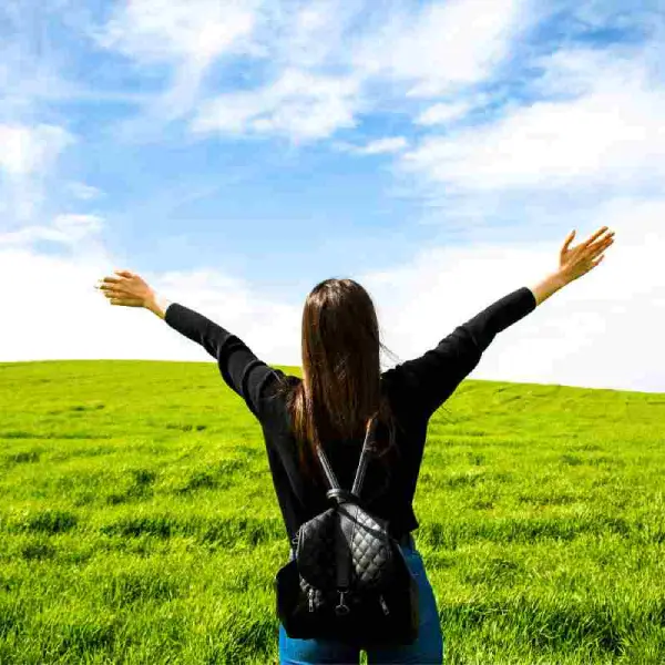 Slow Travel Guide: Myths Debunked (& Is It For You?)