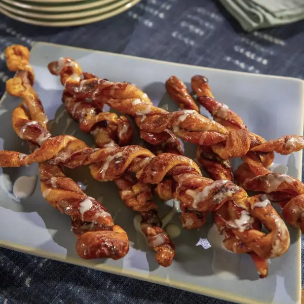How to Make Bacon Cinnamon Rolls