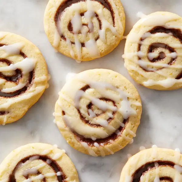 delicious Cinnamon Roll Cookies: